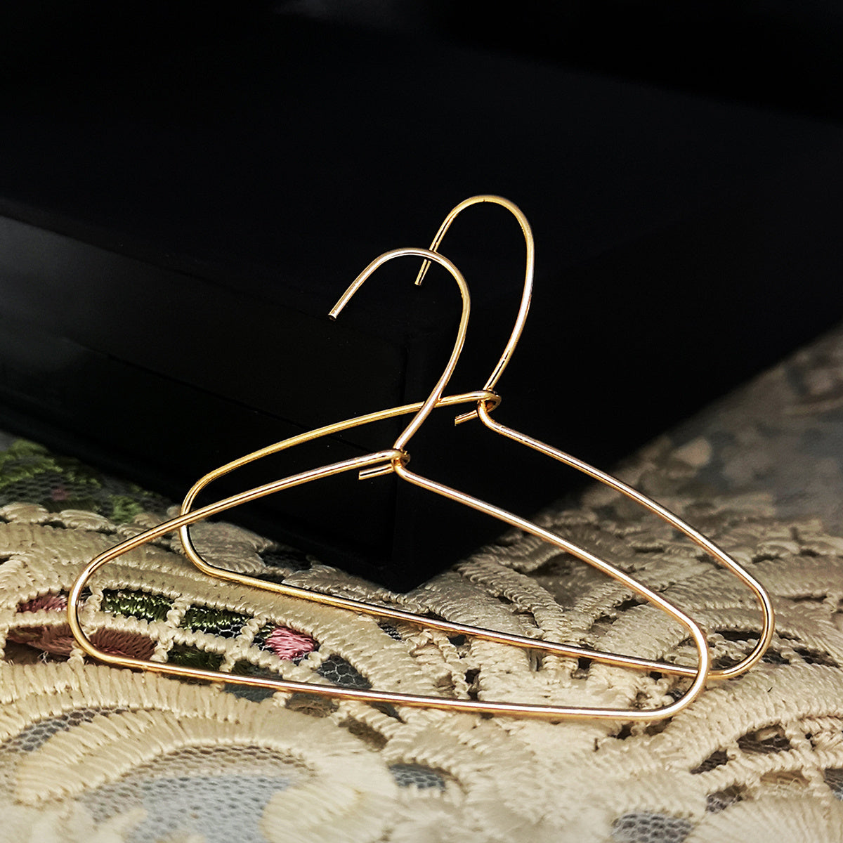 European And American New Earrings, Simple Hangers, Lightweight Earrings For Women