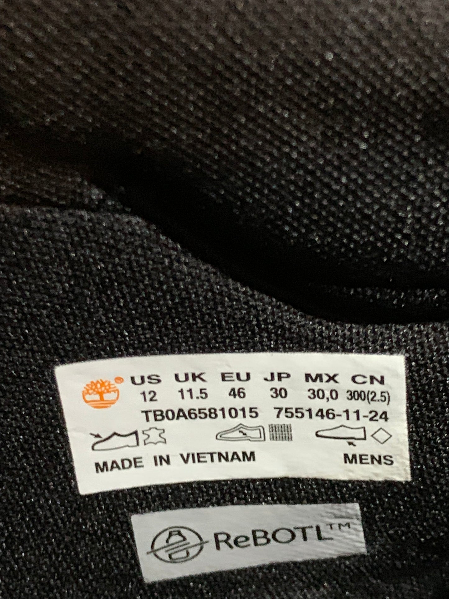 Timberland Attleboro Mid Leather Chukka Boots Men’s 12 (Used)