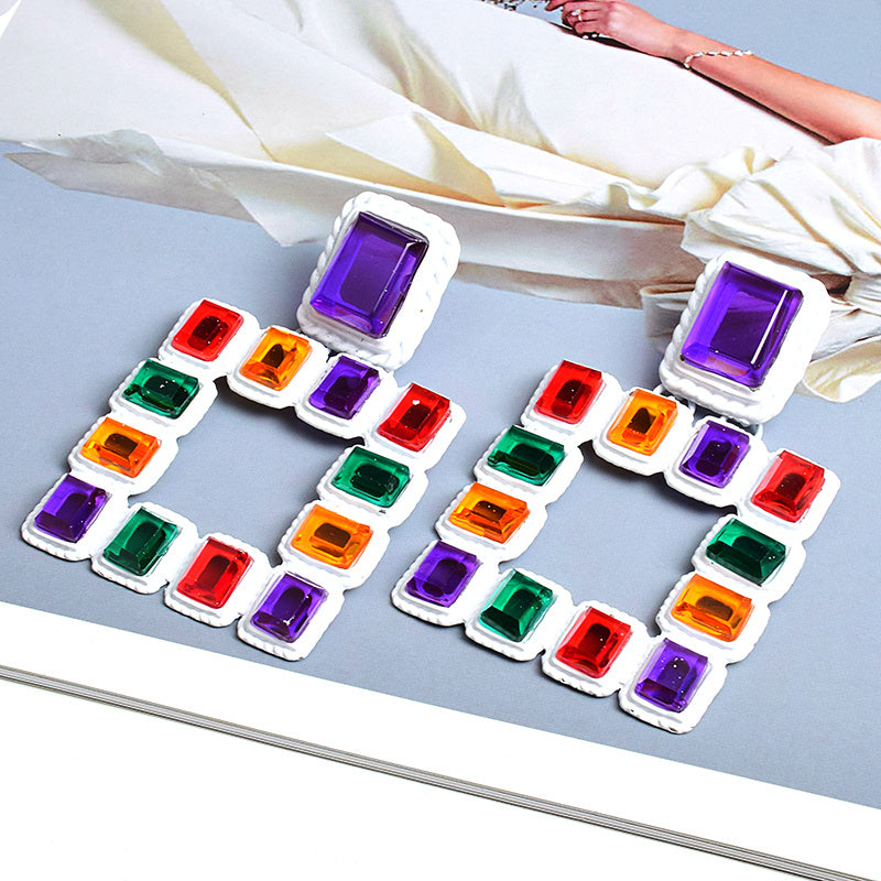 Atmospheric color geometric earrings